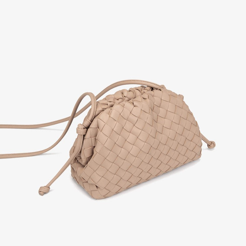Women’s Woven Cloud Messenger Bag – Lightweight and Stylish Handbag for Casual and Travel Outings