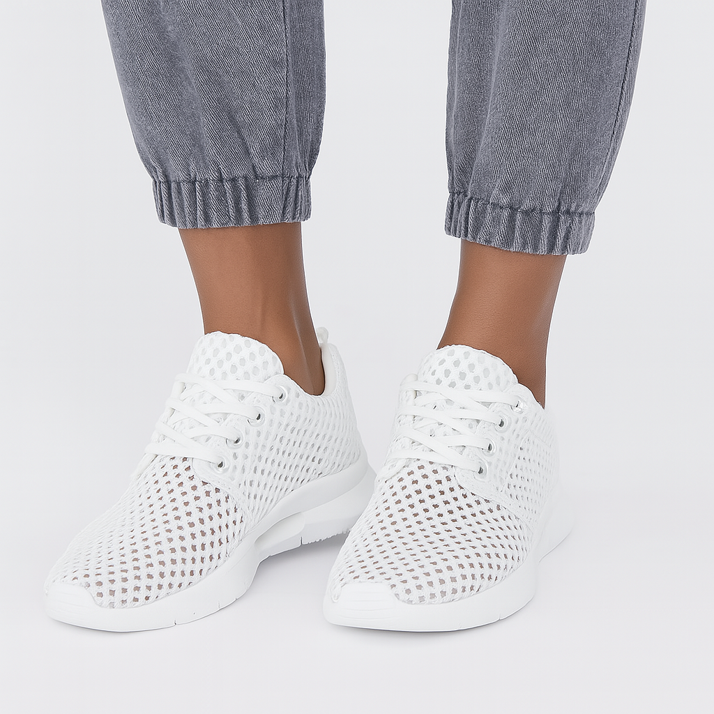 THRUSTYLE | Mesh Freedom Trainers