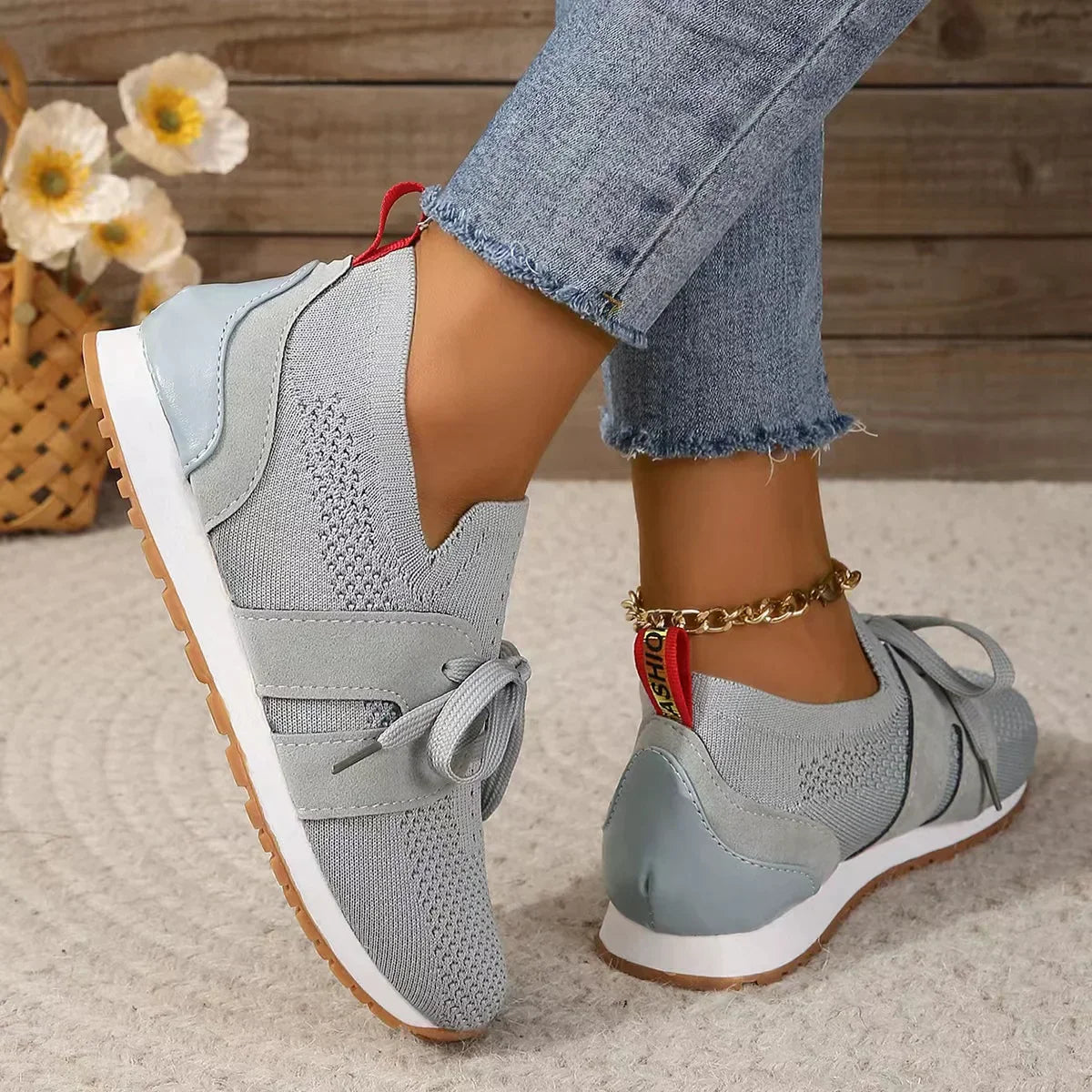 Women’s orthopedic mesh walking shoes - breathable lace-up sneakers with cushioned support