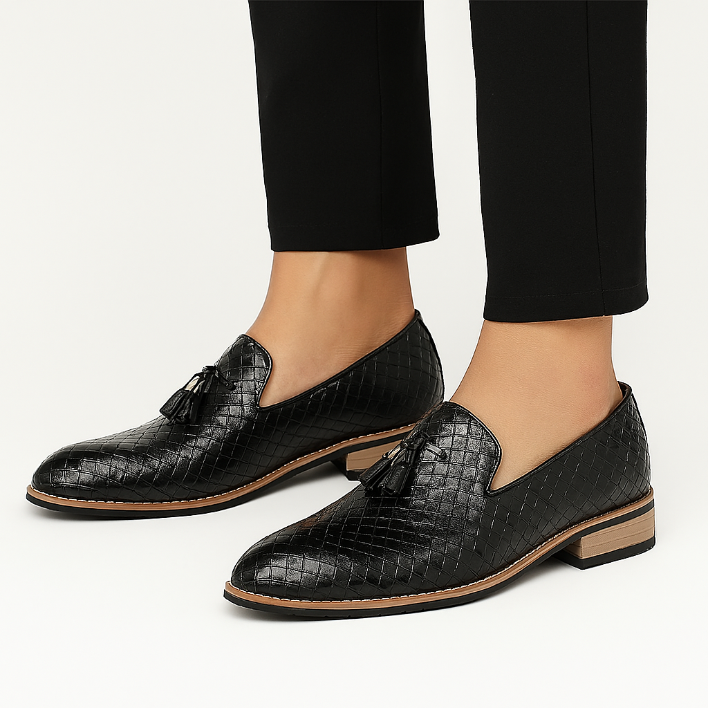 THRUSTYLE | Woven Tassel Loafers