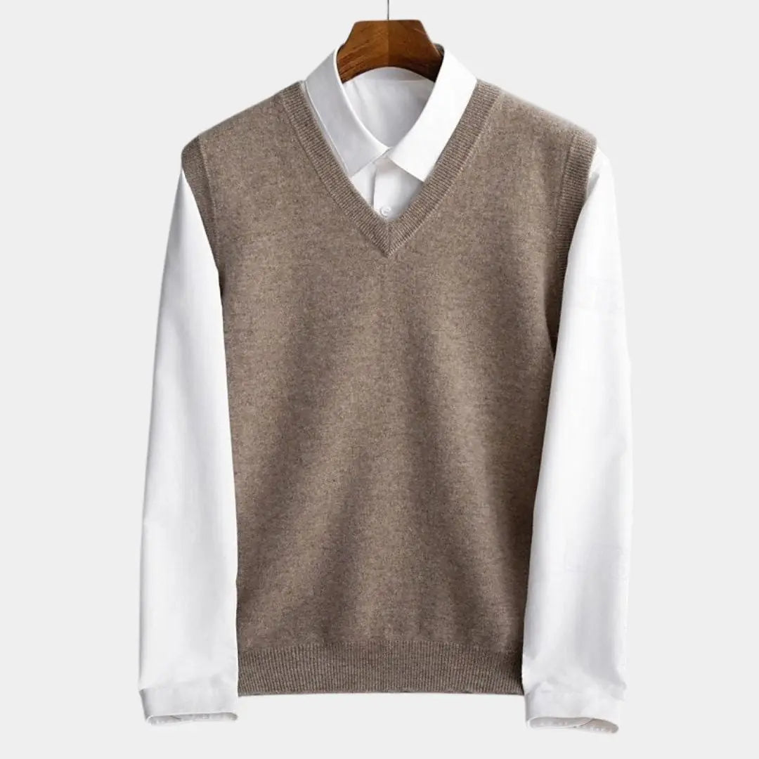 100% Merino Wool Sweater Vest – Luxurious Layering for Any Season