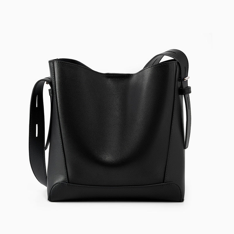 Genuine Leather Tote Bag – Spacious and Versatile Design N