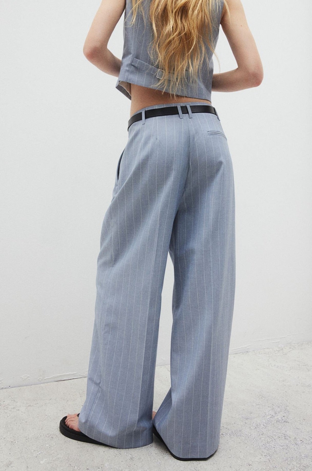 Thrustyle - Elegant Back Drop Pants