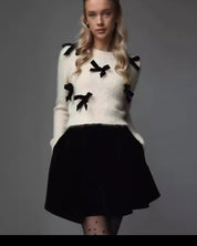 Regal Charm Round Neck Sweater – Bow Appliqué Long-Sleeve Knit