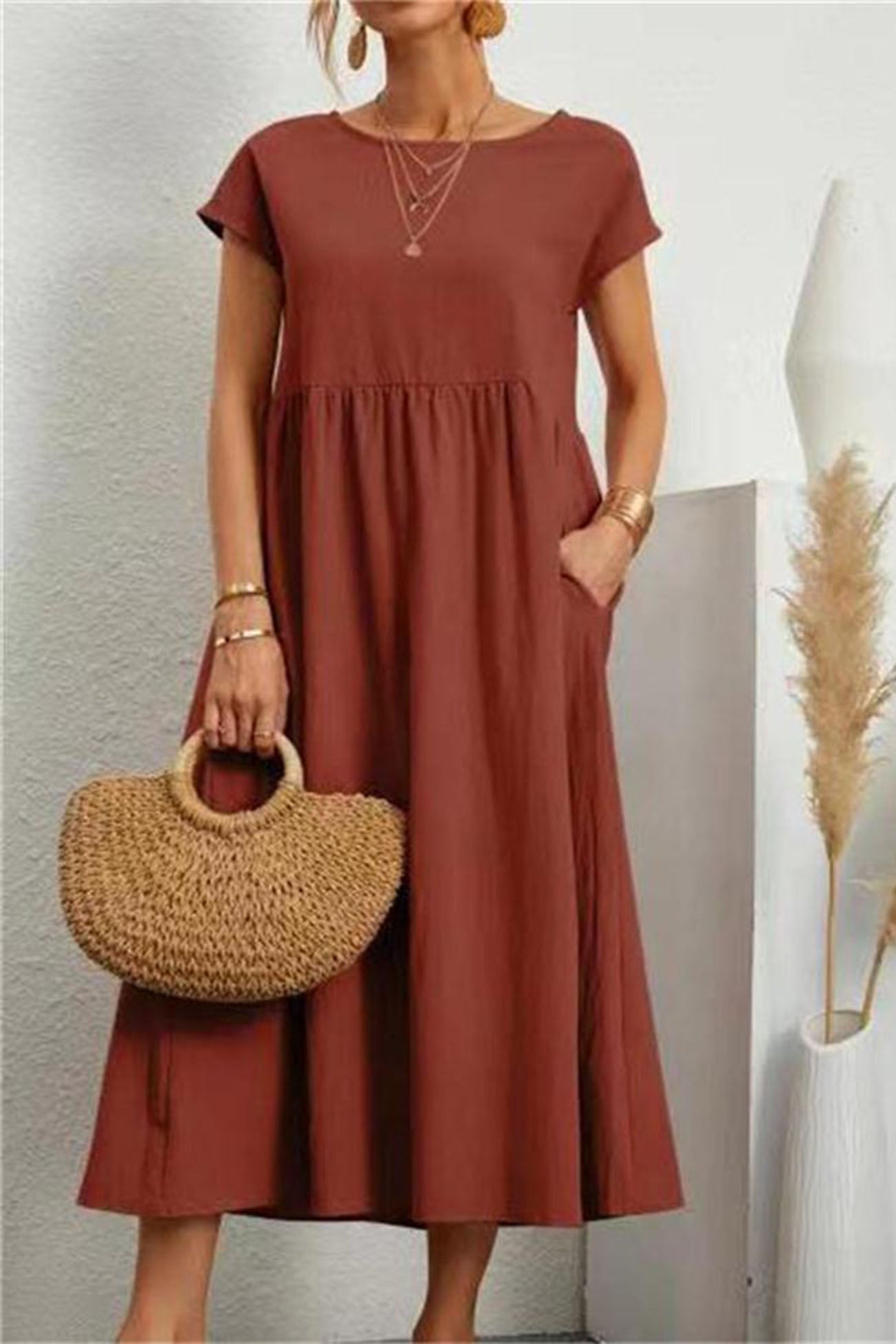 Elen Solid Short Sleeve Midi Dress