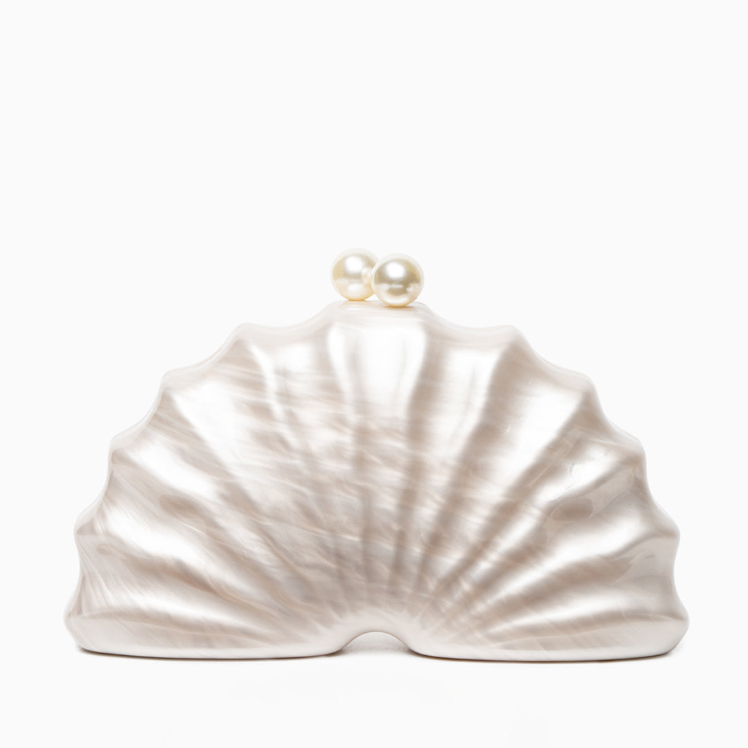 Acrylic Shell Clutch Bag – Elegant Fan-Shaped Evening Handbag with Pearl Clasp