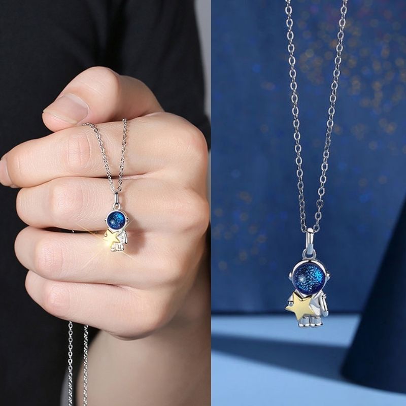 925 Sterling Silver Astronaut Pendant Necklace – Blue CZ Diamond Star Charm