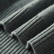 Men's 100% Merino Wool Turtleneck Sweater – Luxurious Warmth and Sophistication